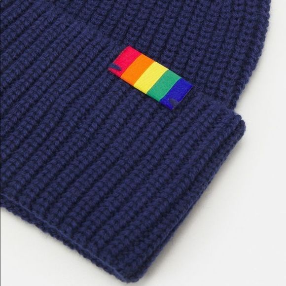 Kurt Geiger WE ARE ONE BEANIE TOQUE navy NWOT - Picture 3 of 5